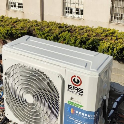 Instalación máquina realizada en Retamar 10kW con Airzone