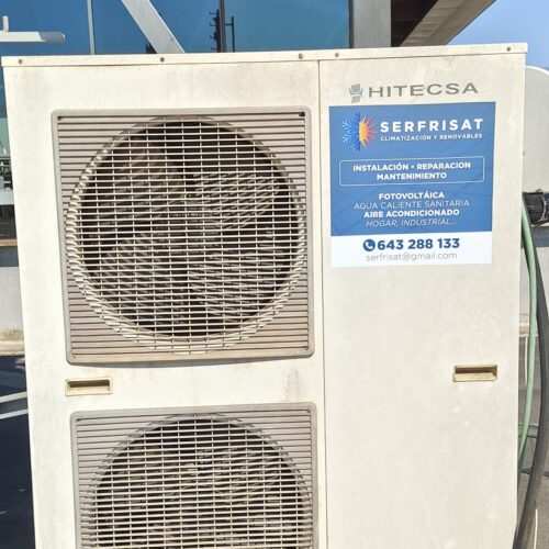 Recuperación equipo aire acondicionado de conductos alta presión 18,6kw en modo frio y 20,4kw modo calor en centro comercial gran plaza en roquetas de mar