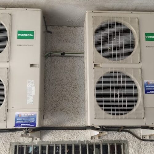 Trabajo realizado en Almería: Dos reparaciones cassettes general. 15 mil frigorías