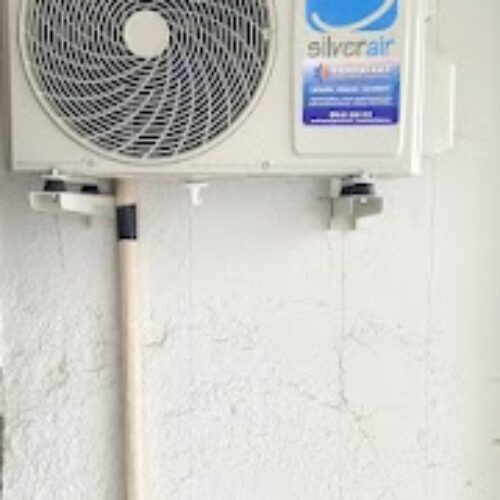 Instalacion en un local en el puerto de roquetas de mar.